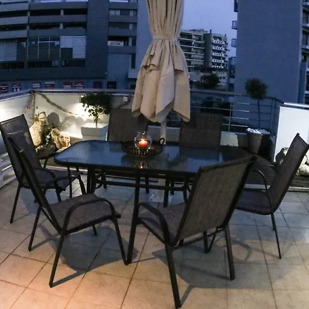 Apartment Port View *