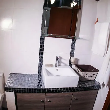 Port View Apartment